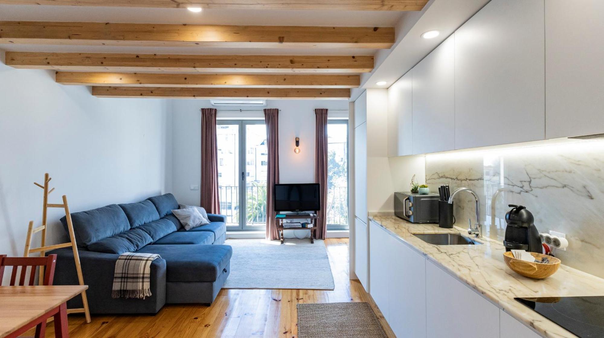 Apartment Stylish Duplex With Balcony In By Lovelystay